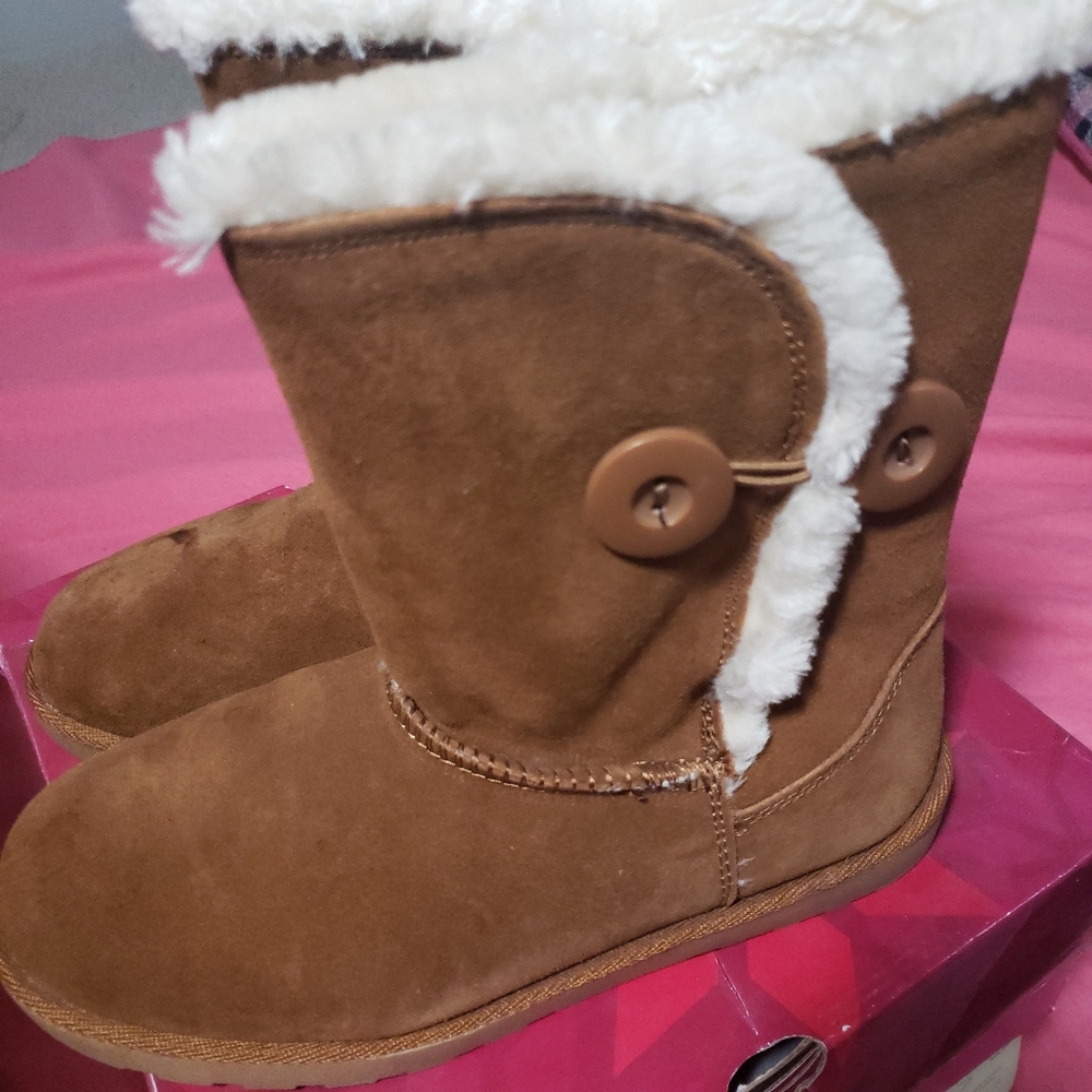 Womens boots